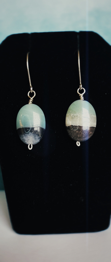 Black and Blue Lace Agate
